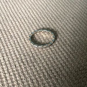 Pandora ring